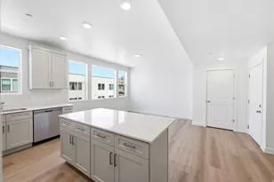 8333 S Iris Lumi Ln, Midvale, UT 84047 - Photo 11
