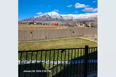 890 E 2175 N, North Ogden, UT 84414 - Photo 3