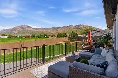 890 E 2175 N, North Ogden, UT 84414 - Photo 27
