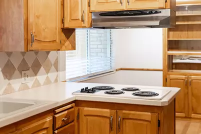 351 E 600 S, River Heights, UT 84321 - Photo 11