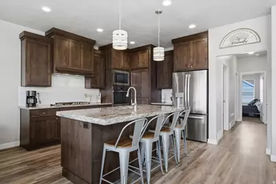 3813 W 910 S, Syracuse, UT 84075 - Photo 13