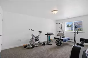 3813 W 910 S, Syracuse, UT 84075 - Photo 31