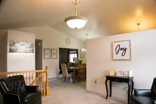 686 Greystone Way, Tooele, UT 84074 - Photo 3