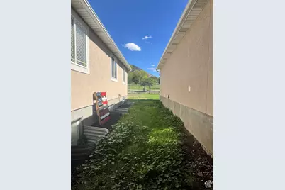 686 Greystone Way, Tooele, UT 84074 - Photo 27