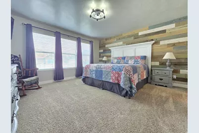 2002 S Chelemes Way E, Clearfield, UT 84015 - Photo 13
