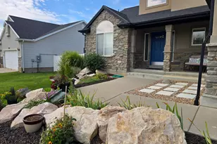 2002 S Chelemes Way E, Clearfield, UT 84015 - Photo 3