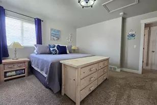 2002 S Chelemes Way E, Clearfield, UT 84015 - Photo 21