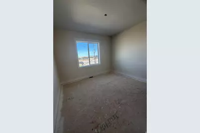 184 E Ax Handle Dr, Grantsville, UT 84029 - Photo 15