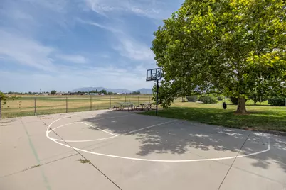 4656 W 1650 N, West Point, UT 84015 - Photo 31