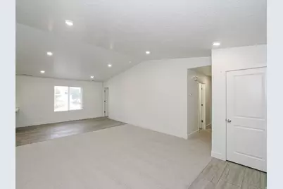 5852 W Herriman Main St S, Herriman, UT 84096 - Photo 11