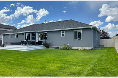 1198 E Raven Way, Eagle Mountain, UT 84005 - Photo 19