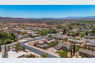 170 E 350 N, Saint George, UT 84790 - Photo 7