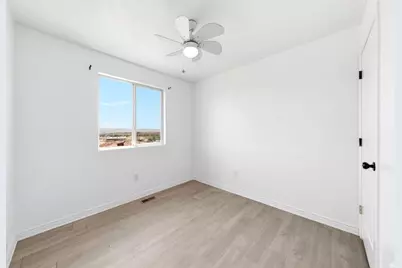 1000 E Bluff View Dr #94, Washington, UT 84780 - Photo 25