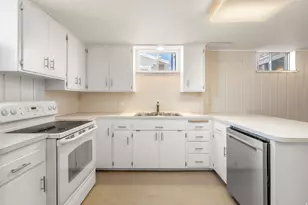 196 W 6th Ave, Midvale, UT 84047 - Photo 15