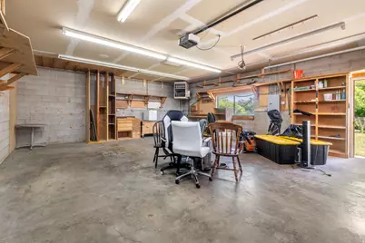 196 W 6th Ave, Midvale, UT 84047 - Photo 23