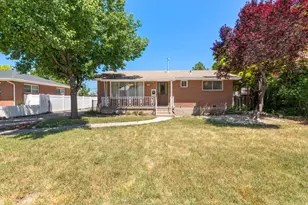 196 W 6th Ave, Midvale, UT 84047 - Photo 1