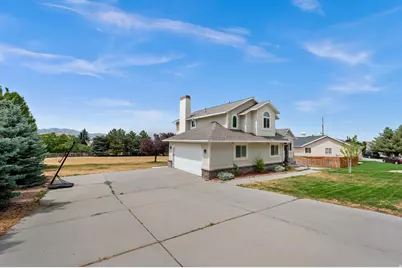 454 Deer Hollow Rd, Tooele, UT 84074 - Photo 23