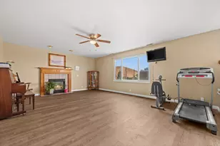 454 Deer Hollow Rd, Tooele, UT 84074 - Photo 11