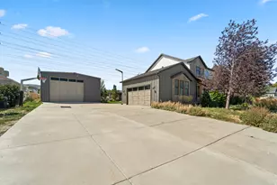 15258 S Mountainside Dr W, Bluffdale, UT 84065 - Photo 3
