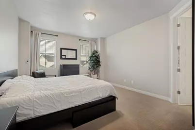 8061 S Oakridge Dr, West Jordan, UT 84081 - Photo 15