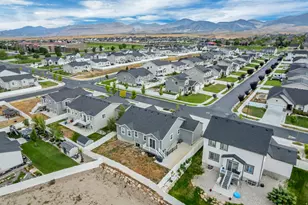 8061 S Oakridge Dr, West Jordan, UT 84081 - Photo 43