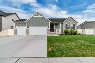 8061 S Oakridge Dr, West Jordan, UT 84081 - Photo 1