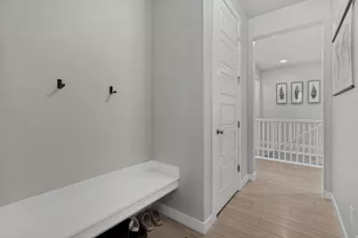 8061 S Oakridge Dr, West Jordan, UT 84081 - Photo 23
