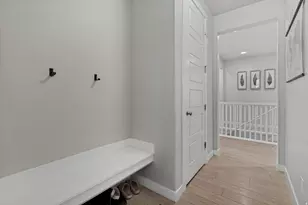 8061 S Oakridge Dr, West Jordan, UT 84081 - Photo 23