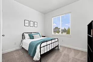 733 S School House Rd, Saratoga Springs, UT 84045 - Photo 23