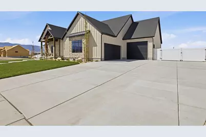 923 E Shilow Rd #130, Erda, UT 84074 - Photo 3