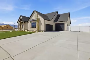923 E Shilow Rd, Erda, UT 84074 - Photo 3