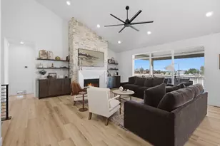 923 E Shilow Rd, Erda, UT 84074 - Photo 15