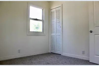 847 N 275 E, Orem, UT 84057 - Photo 15