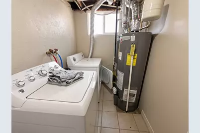 3327 S Jefferson E, Ogden, UT 84403 - Photo 9