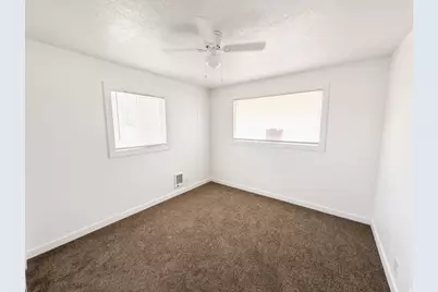 3327 S Jefferson E, Ogden, UT 84403 - Photo 5