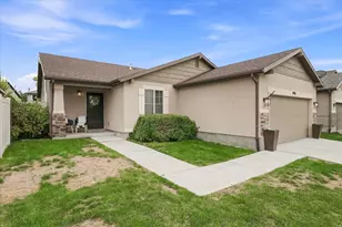 998 N Cambria Dr W, North Salt Lake, UT 84054 - Photo 7