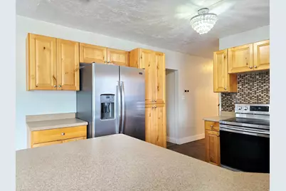 164 S 100 E, Price, UT 84501 - Photo 9