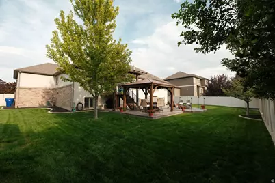 1806 S 3525 W Cir W, Syracuse, UT 84075 - Photo 5