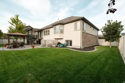 1806 S 3525 W Cir W, Syracuse, UT 84075 - Photo 11