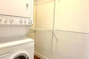 650 N 300 W, Salt Lake City, UT 84103 - Photo 11