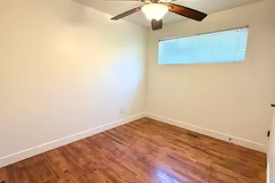 650 N 300 W, Salt Lake City, UT 84103 - Photo 13