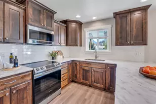 81 W 860 N, Santaquin, UT 84655 - Photo 5