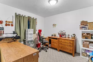 4024 W 6550 S, Taylorsville, UT 84129 - Photo 25