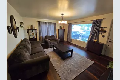 686 E 2nd St, Ogden, UT 84404 - Photo 3