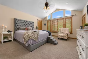 5055 Charenton Cove Cir S, Ogden, UT 84403 - Photo 23