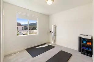 4976 W Escalante Ln, Mountain Green, UT 84050 - Photo 7