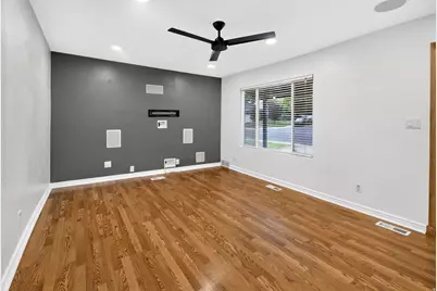 526 S Idaho Ave E, Provo, UT 84606 - Photo 5