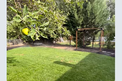 526 S Idaho Ave E, Provo, UT 84606 - Photo 23