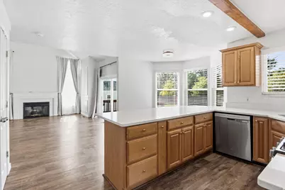 2909 W 9755 S, South Jordan, UT 84095 - Photo 15