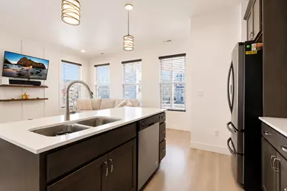 11764 S Leander Dr W, South Jordan, UT 84009 - Photo 9